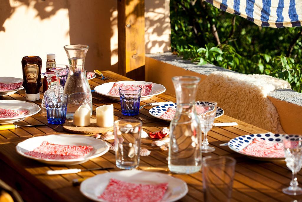 Holiday Home Kuca Na Moru Kornic Luaran gambar
